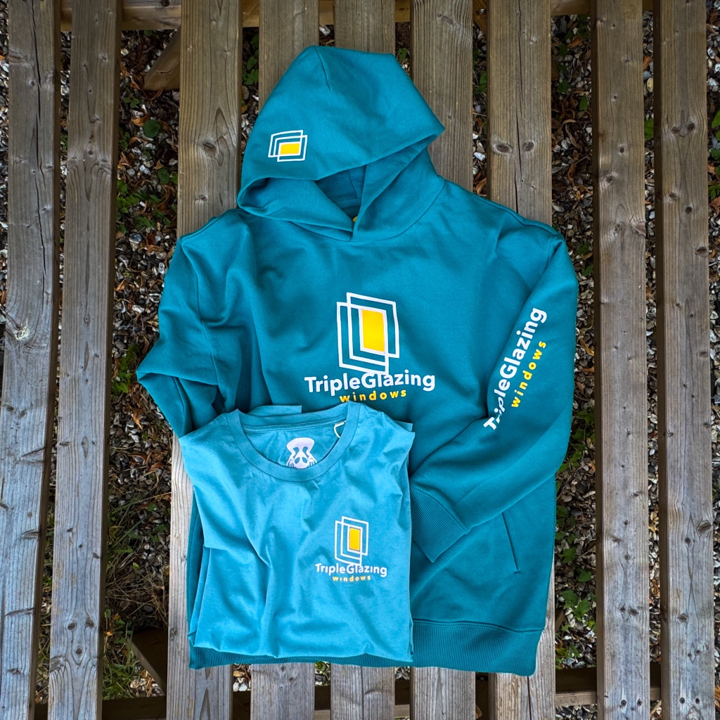 printed-hoodie-london3