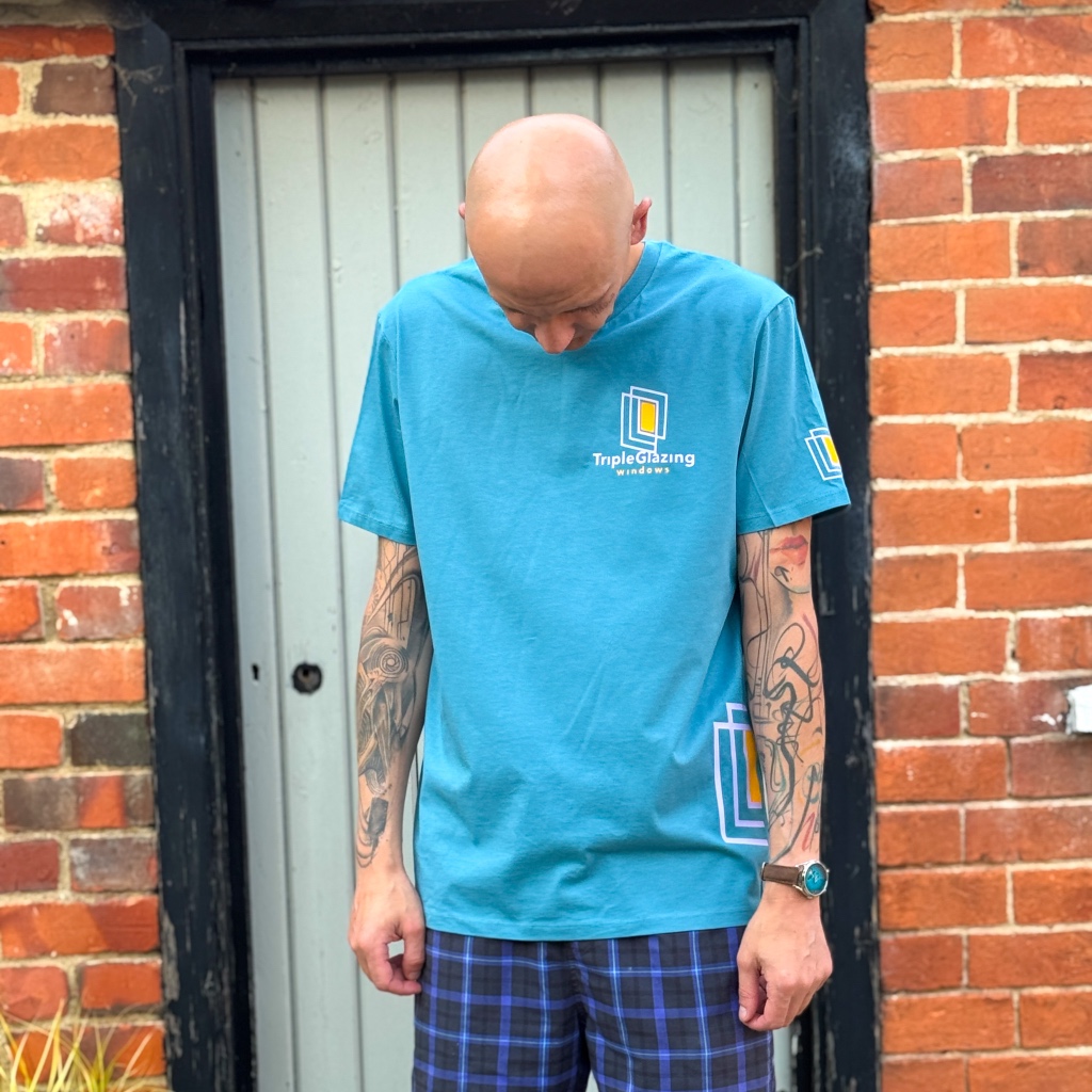 t-shirt-with-company-logo-london4