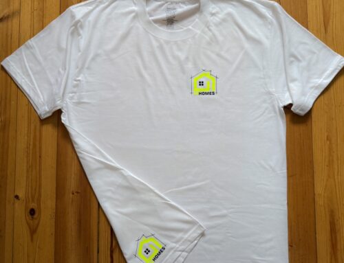 CUSTOM T-SHIRT WITH LOGO LONDON
